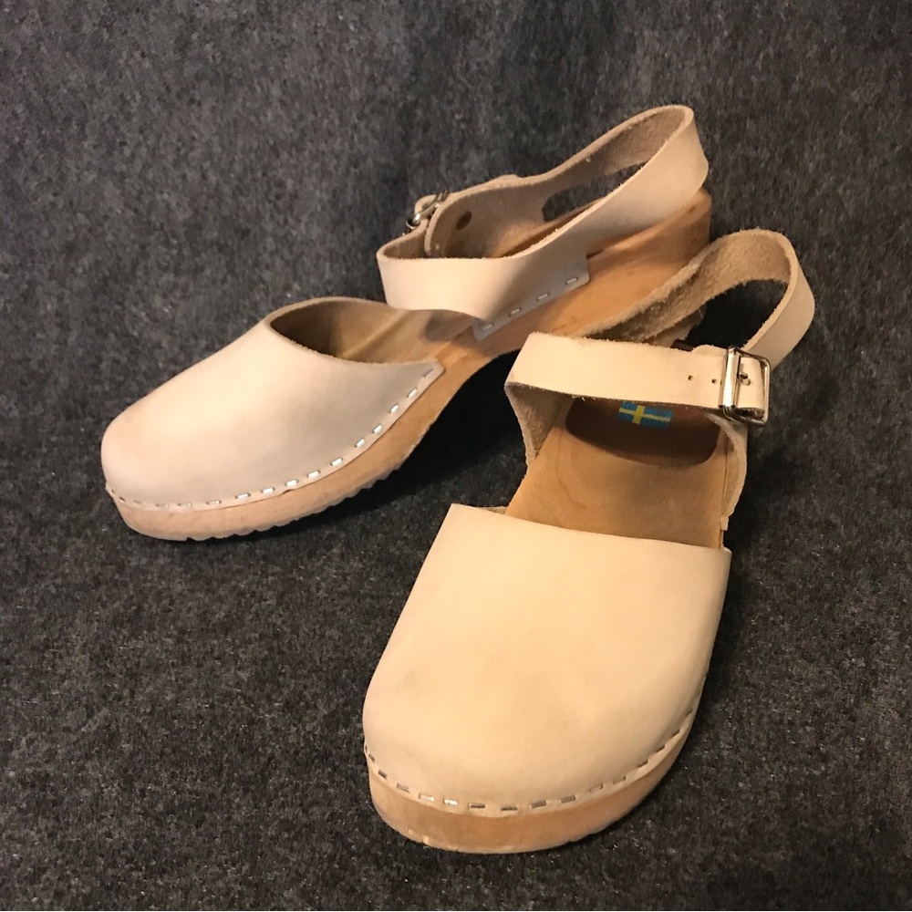 Mia Clogs Cream Size 8